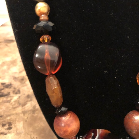 Statement necklaces - Picture 3 of 8